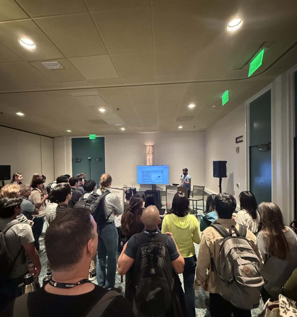 Rohan demoing Sphinx to a crowd of on-lookers.